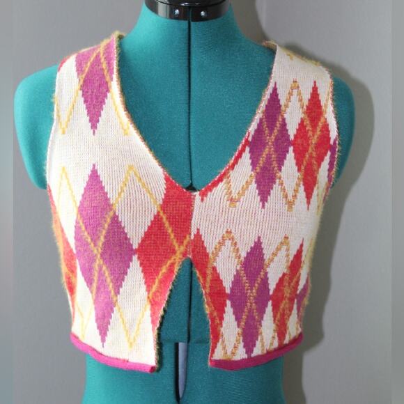 Urban Outfitters Adriana Split Hem Sweater Vest Argyle Pink Red Yellow Women S - Picture 3 of 8